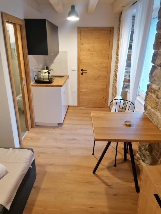 Gg Art Ii Apartment
