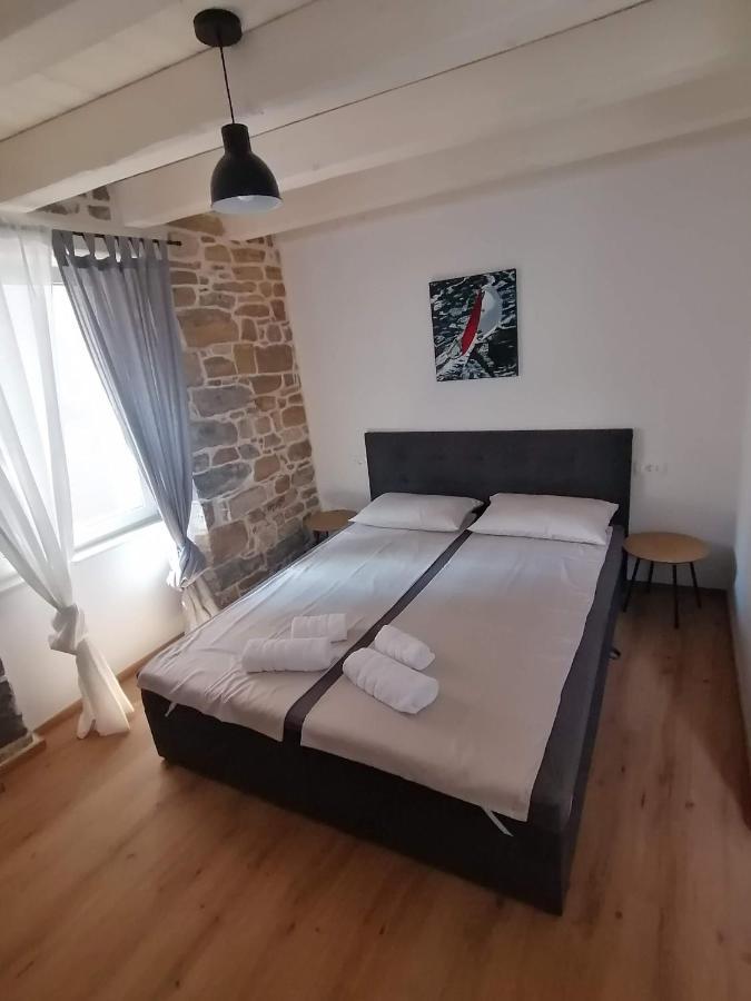 Apartment Gg Art Ii *